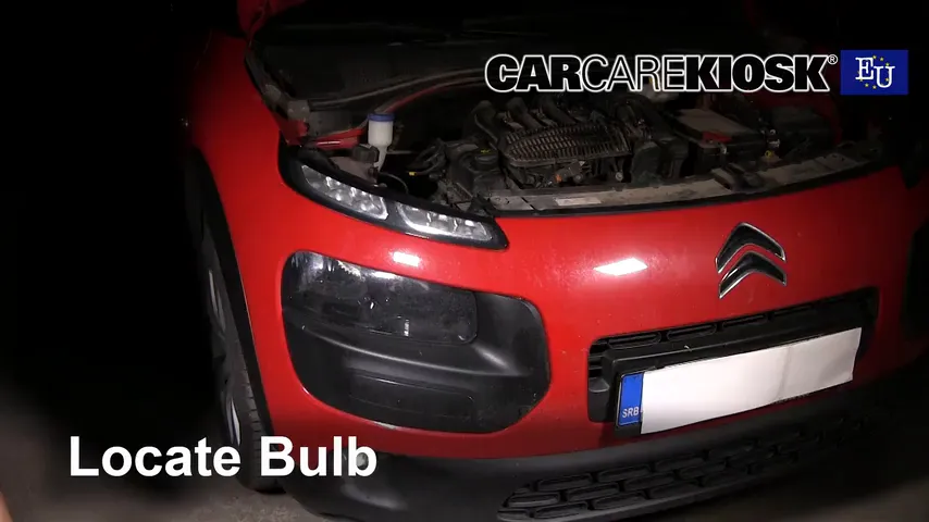 2015 Citroen C4 Cactus Feal 1.2L 3 Cyl. Turbo Lights Highbeam (replace bulb)